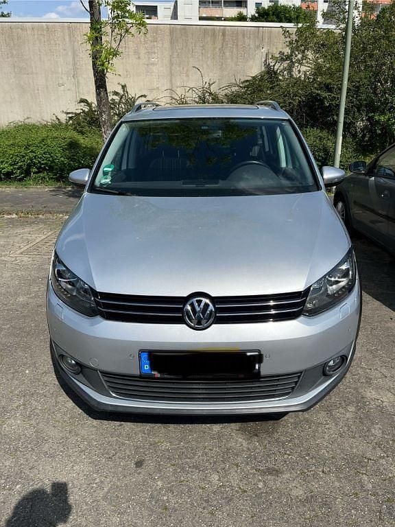 Silber Gebraucht 2012 VW Touran Cross Highline Van / Kleinbus | 10.500 € (Guter Preis) - Bild 1/4