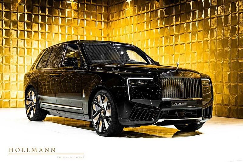 Neu Rolls Royce Cullinan 571 PS (419 kW) 2026 Schwarz SUV