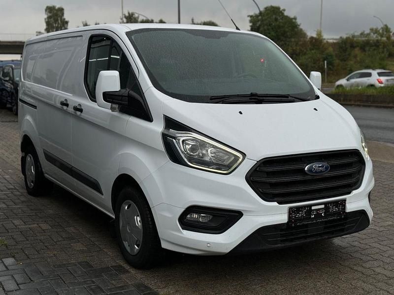 Gebraucht Ford Transit Custom 131 PS (96 kW) 2019 Weiß Van / Kleinbus