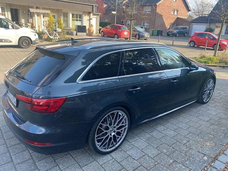 Gebraucht Audi A4 S-Line 190 PS (139 kW) 2016 Grau Kombi
