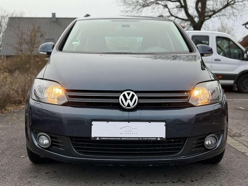 Gebraucht VW Golf VI Team 122 PS (89 kW) 2010 Blau Kleinwagen