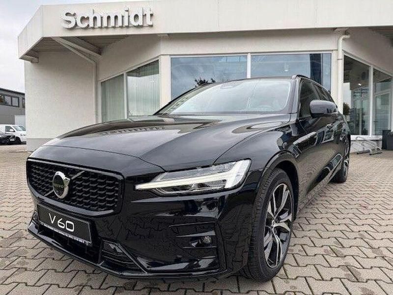 Gebraucht Volvo V60 Plus 197 PS (144 kW) 2025 Schwarz Kombi
