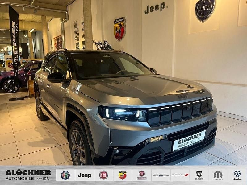 Neu Jeep Compass 145 PS (106 kW) 2026 Grau SUV