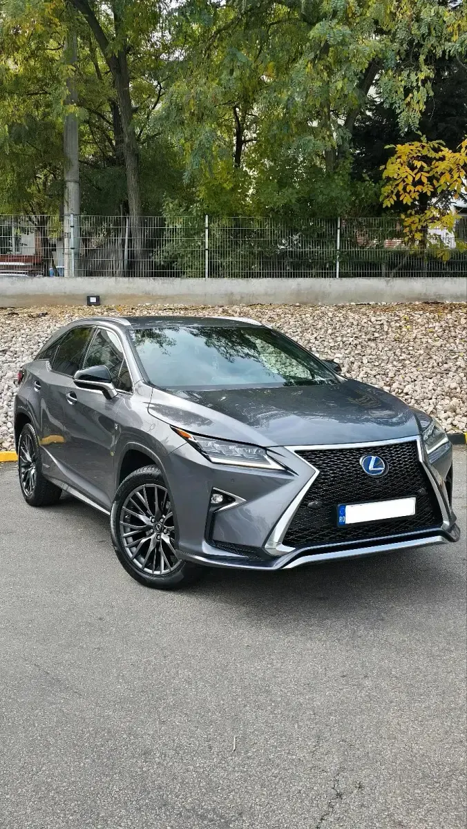 Gebraucht Lexus RX450h Sport Line 360 PS (264 kW) 2016 Grau SUV