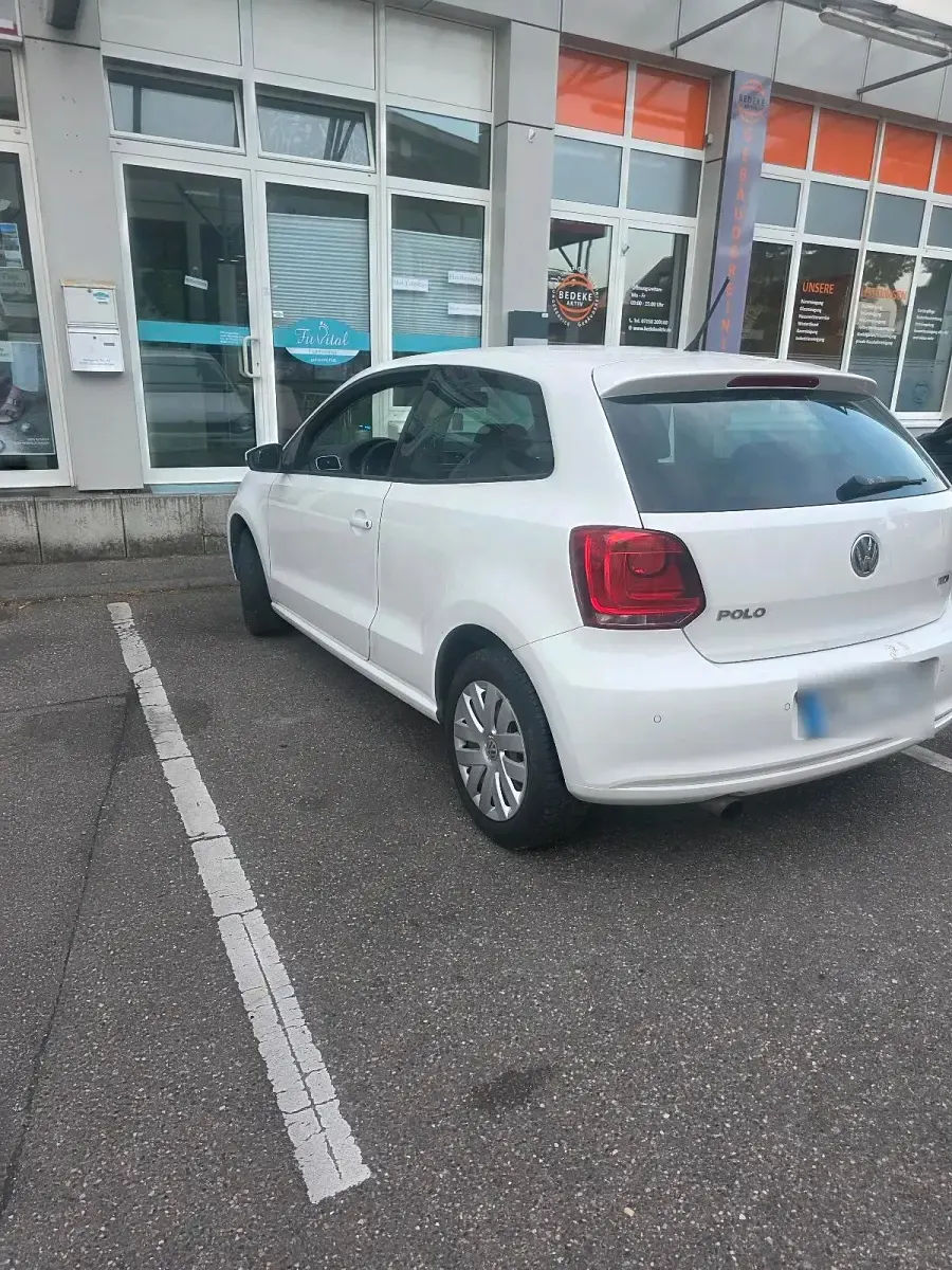 Gebraucht VW Polo 90 PS (66 kW) 2011 Weiß Kleinwagen