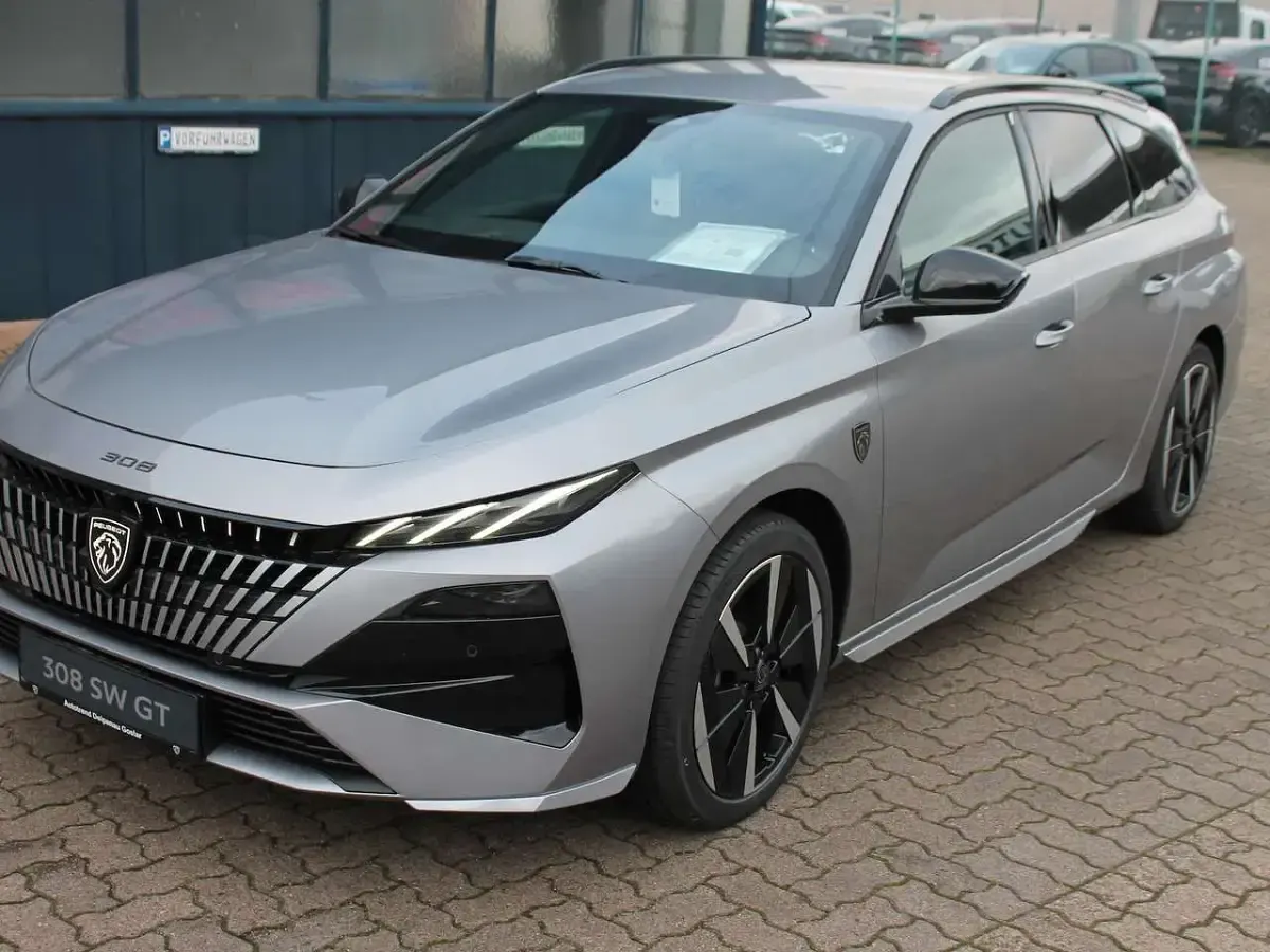 Neu Peugeot 308 SW GT 114 kW (156 PS) 2025 Artense silber Kombi