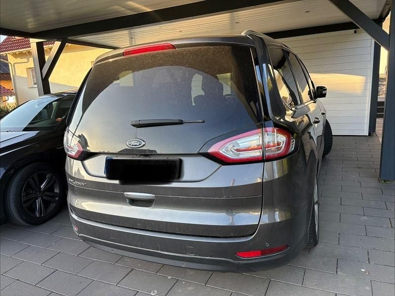 Gebraucht Ford Galaxy Titanium 160 PS (117 kW) 2018 Grau Van / Kleinbus