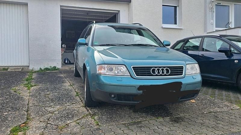 Blau Gebraucht 1998 Audi A6 Ambiente Kombi | 2.499 € (Guter Preis) - Bild 1/4