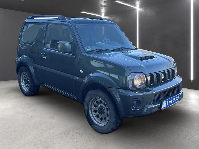 Gebraucht Suzuki Jimny Club 84 PS (61 kW) 2017 Grün SUV