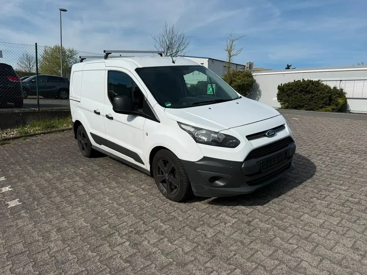 Używany Ford Transit Connect 75 KM (55 kW) 2015 Biały Minivan