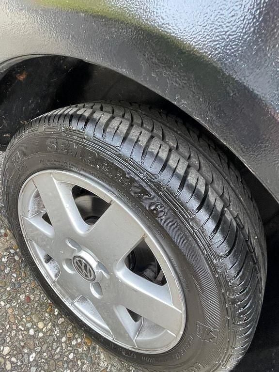 Gebraucht VW Lupo Basis 75 PS (55 kW) 1998 Schwarz Kleinwagen