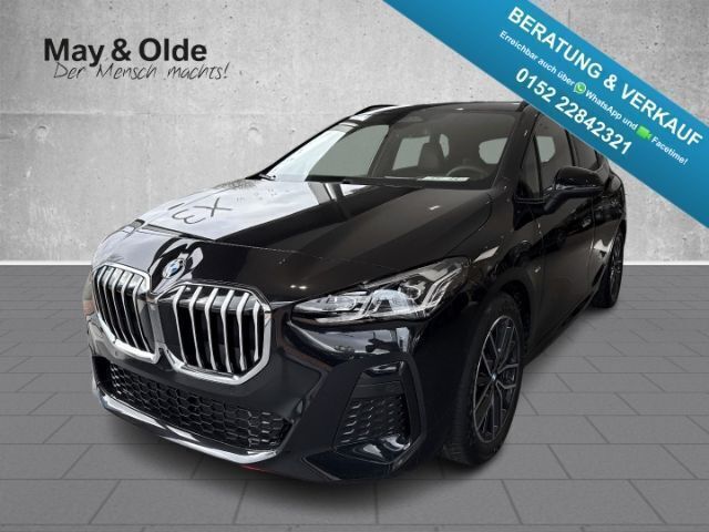 Black sapphire metallic (schwarz) Neu 2024 BMW 223 Active Tourer Performance Van / Kleinbus | 51.880 € (Fairer Preis) - Bild 1/4