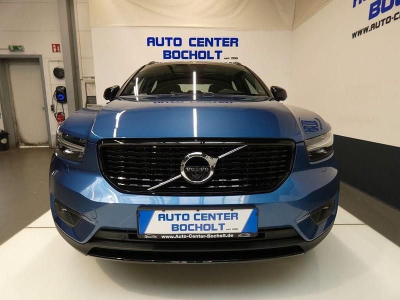 Gebraucht Volvo XC40 R-Design 247 PS (181 kW) 2018 Blau SUV