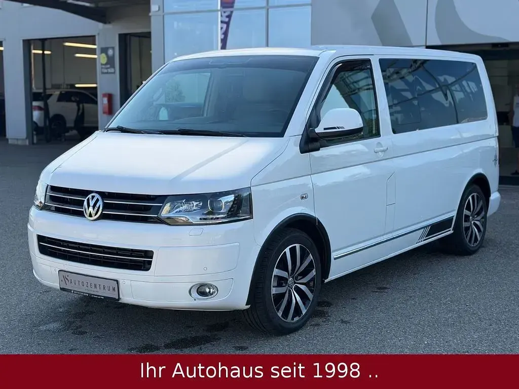 Gebraucht VW Multivan 179 PS (131 kW) 2015 Weiß Van / Kleinbus