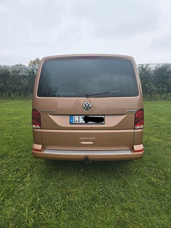 Gebraucht VW Multivan 204 PS (150 kW) 2021 Braun Van
