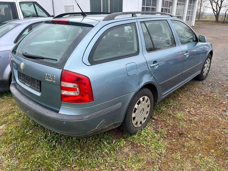 Gebraucht Skoda Octavia Elegance 140 PS (102 kW) 2007 Blau Kombi