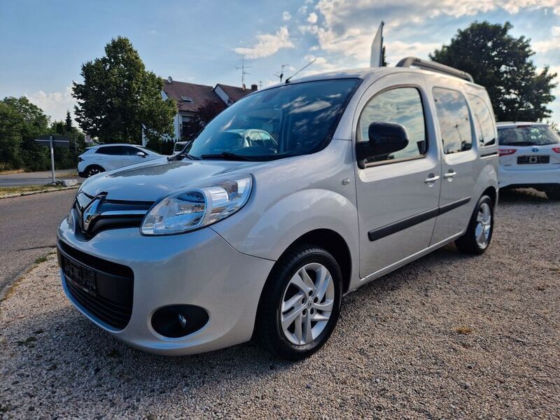Grau Gebraucht 2014 Renault Kangoo Initiale Paris Van / Kleinbus | 6.290 € (Guter Preis) - Bild 1/2