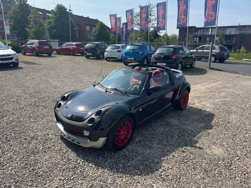 Schwarz Gebraucht 2004 Smart Roadster Cabrio | 4.990 € (Guter Preis) - Bild 1/4