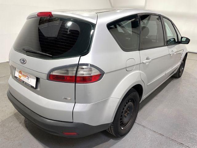 Gebraucht Ford S-MAX Trend 140 PS (102 kW) 2009 Silber Van / Kleinbus