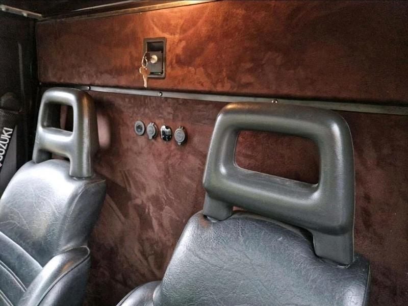 Second-hand Suzuki Samurai 64 CP (47 kW) 1987 Verde SUV