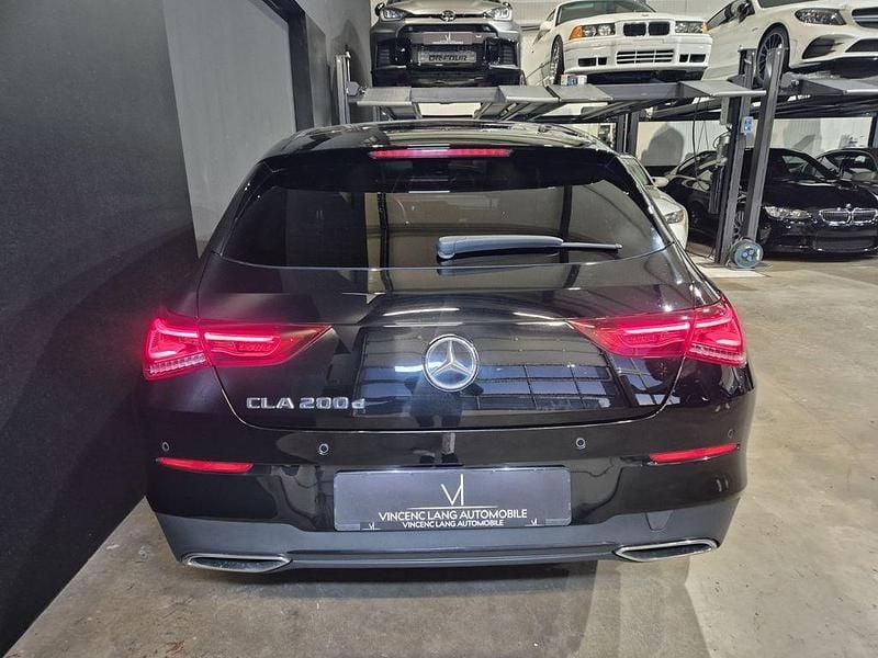 Gebraucht Mercedes CLA200 150 PS (110 kW) 2022 Schwarz Limousine