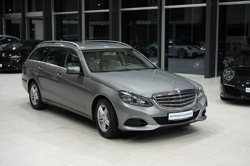 Gebraucht Mercedes E200 Elegance 184 PS (135 kW) 2014 Palladiumsilber  metalliclack Kombi