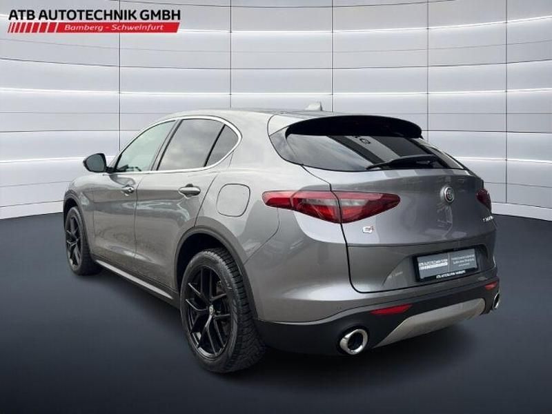 Gebraucht Alfa Romeo Stelvio 280 PS (205 kW) 2017 Grau SUV