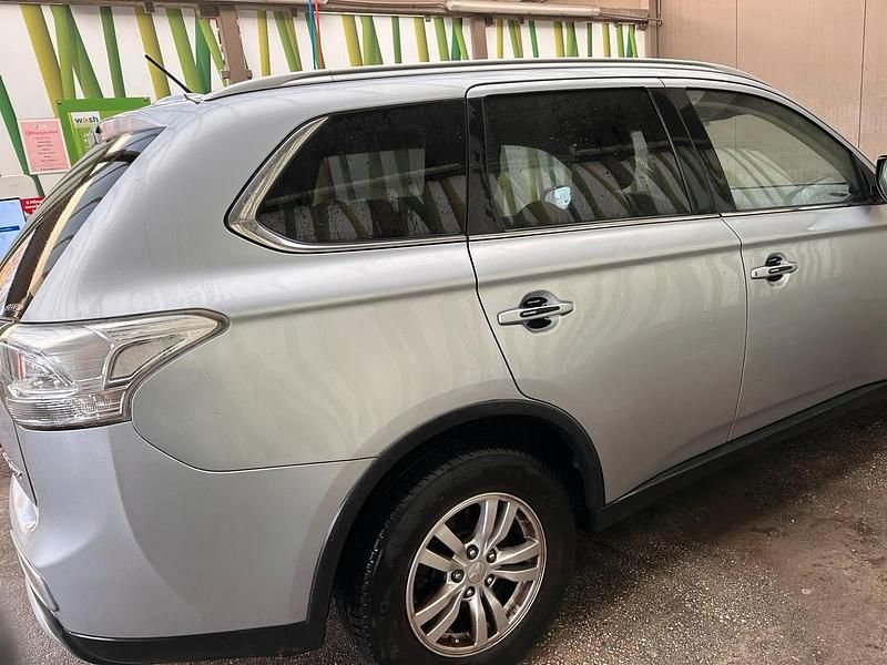 Gebraucht Mitsubishi Outlander 2015 Andere farben SUV