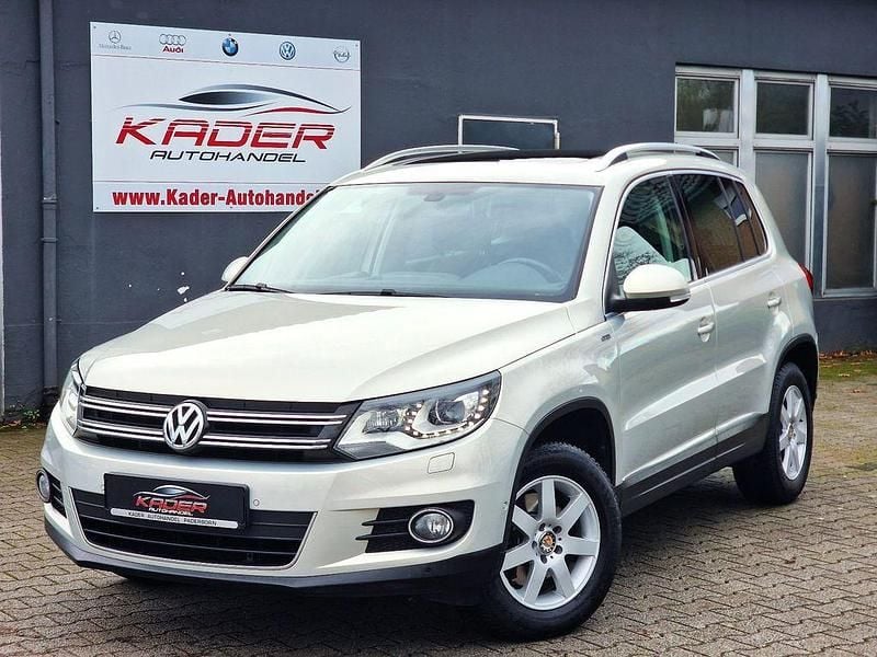 Silber Gebraucht 2014 VW Tiguan Life SUV | 12.490 € (Guter Preis) - Bild 1/4