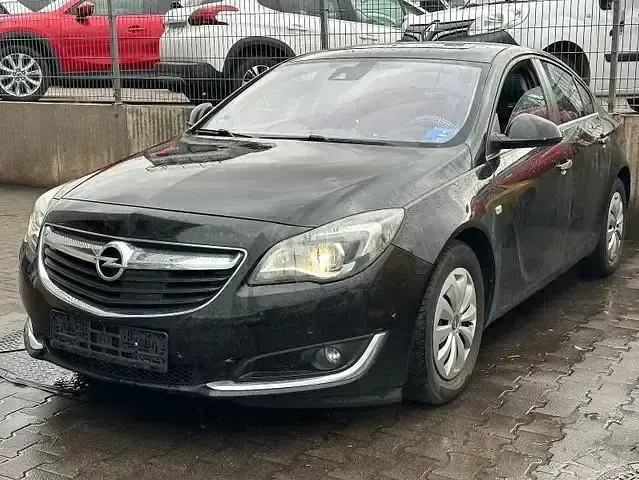 Gebraucht Opel Insignia Edition 136 PS (100 kW) 2017 Onyx schwarz Limousine