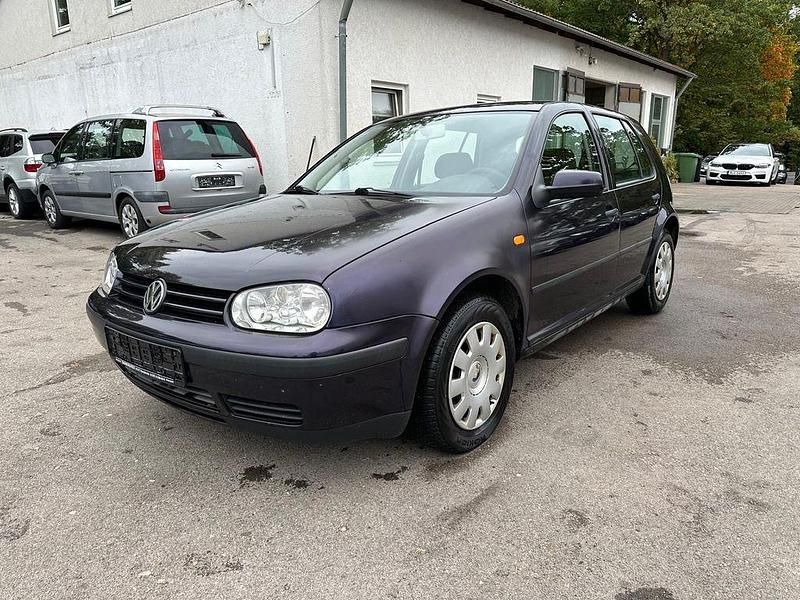 Violett Gebraucht 1999 VW Golf IV Basis Limousine | 1.750 € (Etwas zu teuer) - Bild 1/4