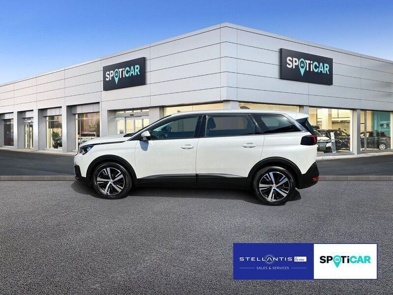 Gebraucht Peugeot 5008 Active 131 PS (96 kW) 2020 Weiß perlmuttweiß Van / Kleinbus