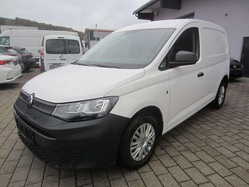 Gebraucht VW Caddy 102 PS (75 kW) 2022 Candyweiß Van / Kleinbus