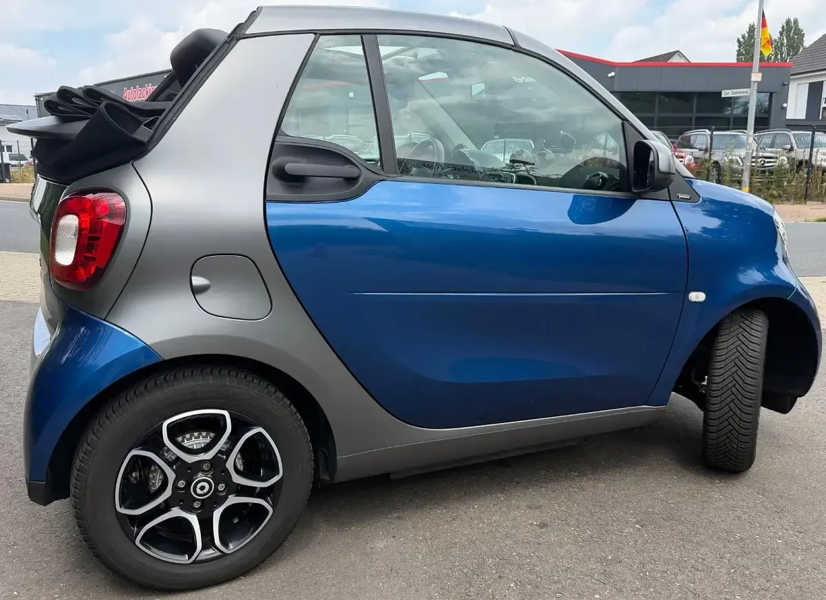 Gebraucht Smart ForTwo Electric Drive 60 kW (82 PS) 2018 Blau Cabrio