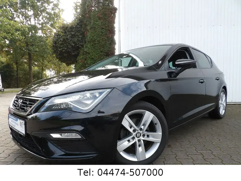 Second-hand Seat Leon FR 150 CP (110 kW) 2017 Negru Berlinǎ