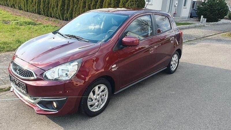 Gebraucht Mitsubishi Space Star Edition+ 80 PS (58 kW) 2016 Rot Kleinwagen