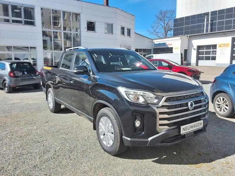 Neu KGM Musso 201 PS (147 kW) 2026 Schwarz Pickup