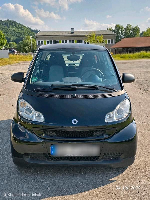 Schwarz Gebraucht 2010 Smart ForTwo Coupé Coupé | 3.800 € (Etwas zu teuer) - Bild 1/4