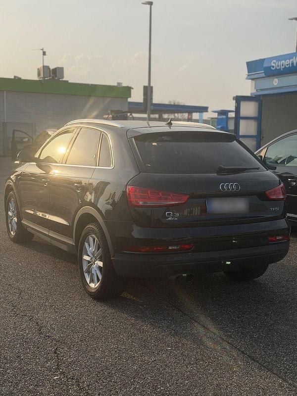 Gebraucht Audi Q3 Design 150 PS (110 kW) 2017 SUV