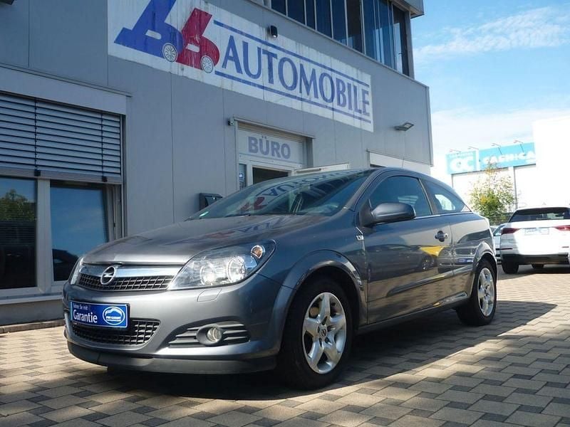 Grau Gebraucht 2007 Opel Astra GTC Cosmo Coupé | 4.990 € (Etwas zu teuer) - Bild 1/4