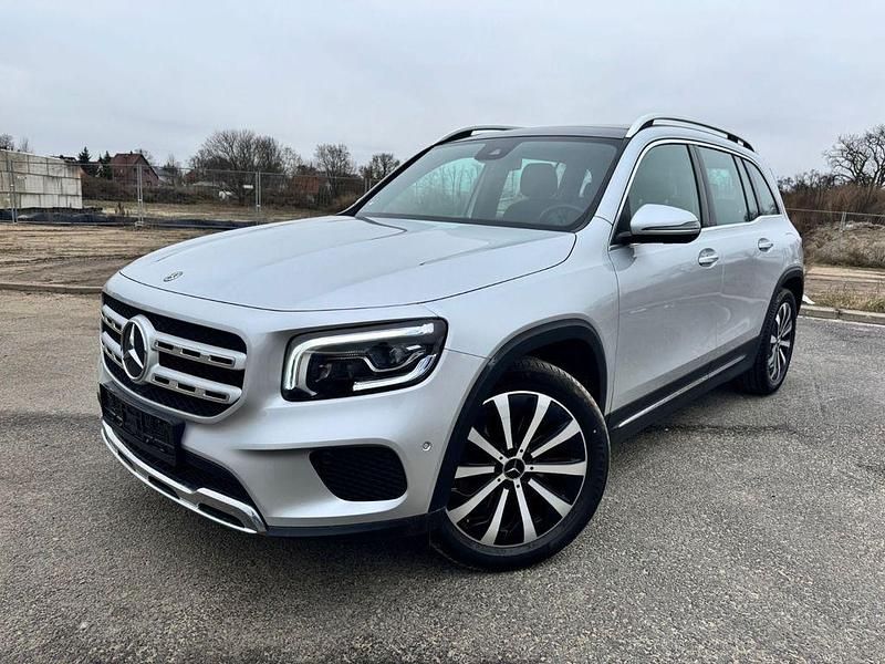 Silber Gebraucht 2020 Mercedes GLB220 Progressive SUV | 28.799 € (Guter Preis) - Bild 1/4