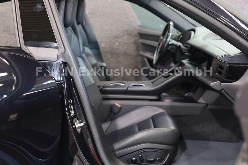 Gebraucht Porsche Taycan Performance Package 350 kW (476 PS) 2021 Schwarz Limousine