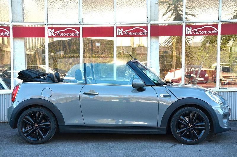 Gebraucht Mini Cooper D 116 PS (85 kW) 2016 Grau Kleinwagen