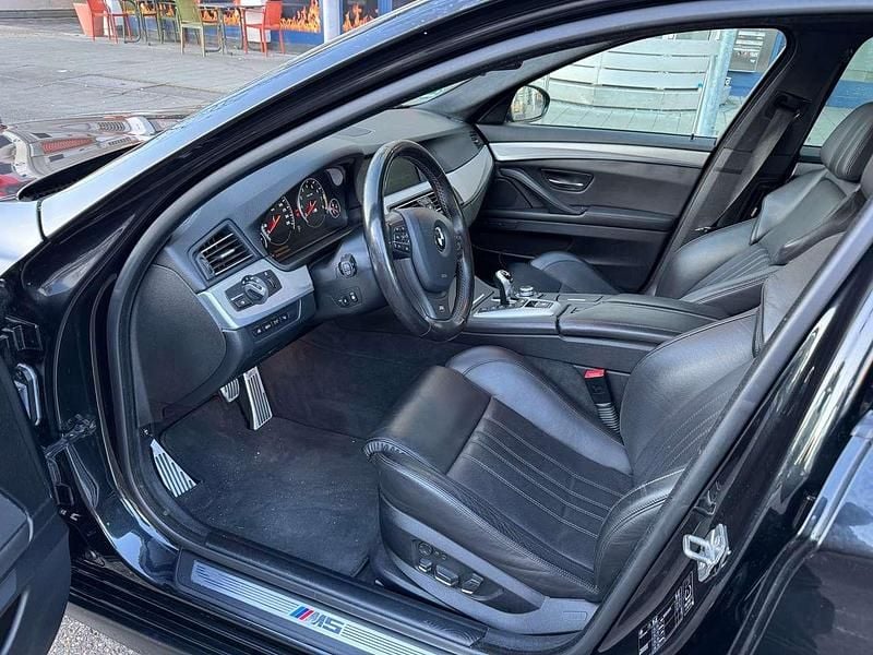 Gebraucht BMW M5 Basis 560 PS (411 kW) 2012 Schwarz Limousine