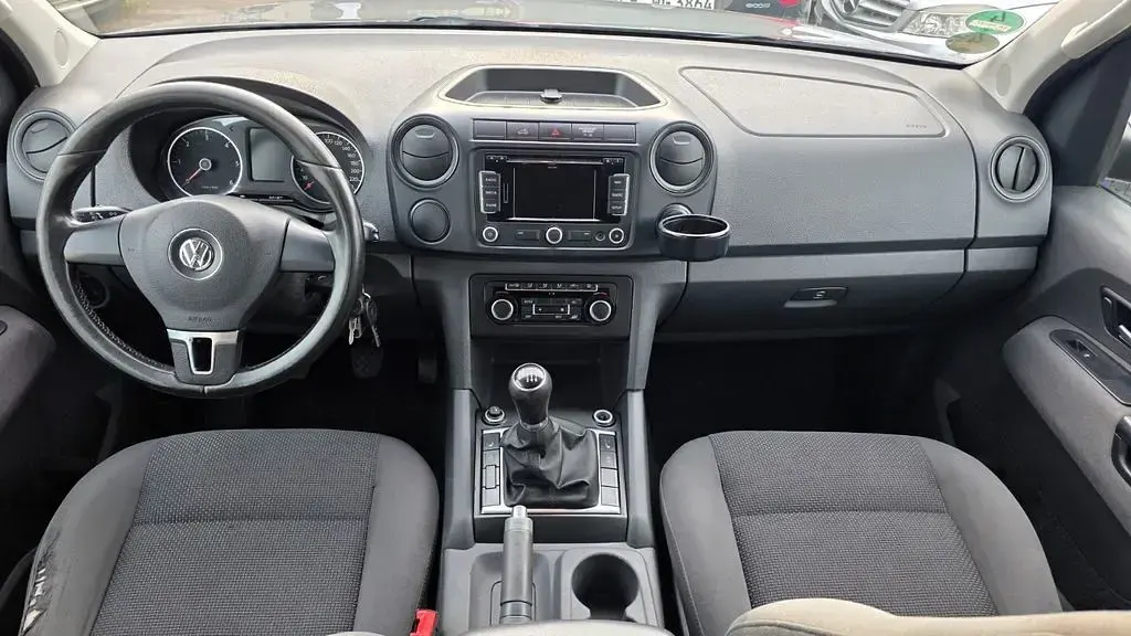 Gebraucht VW Amarok 122 PS (89 kW) 2011 Grau Pickup