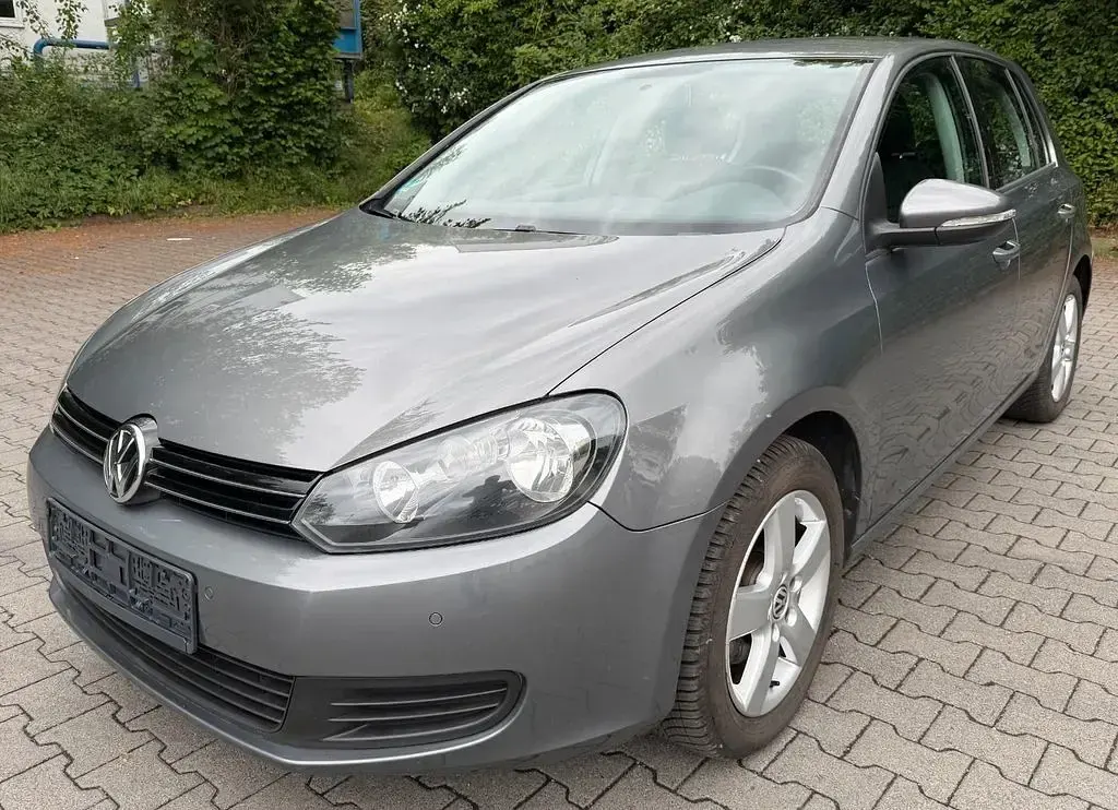 Second-hand VW Golf VI Comfortline 122 CP (89 kW) 2010 Gri Hatchback