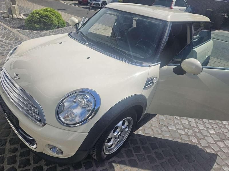 Gebraucht Mini Cooper 122 PS (89 kW) 2011 Beige Kleinwagen