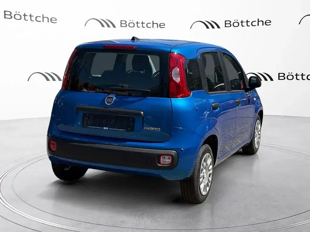 Neu Fiat Panda Icon 65 PS (47 kW) 2026 Italia blau Kleinwagen