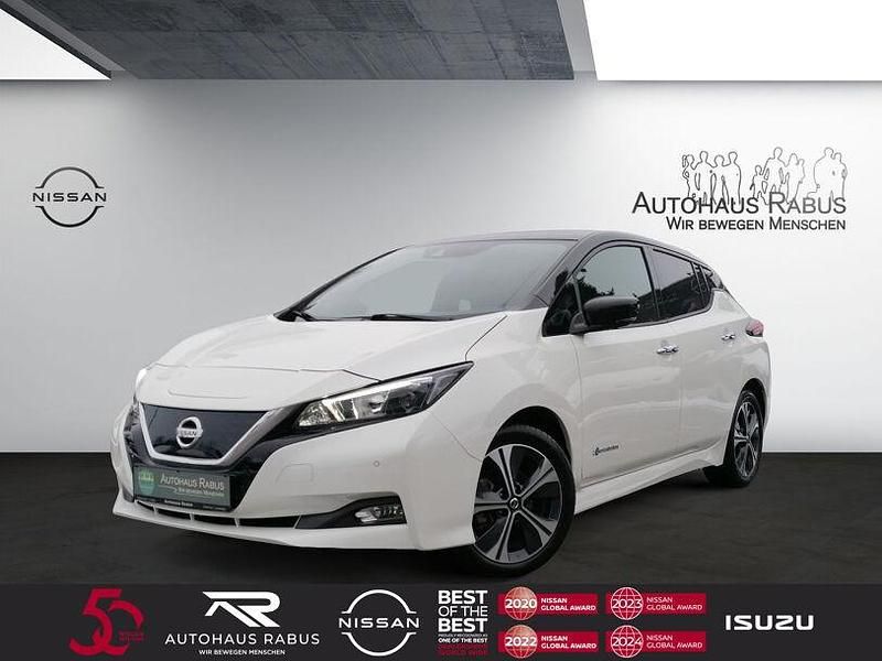 Weiß Gebraucht 2020 Nissan Leaf N-Connecta Kleinwagen | 16.490 € (Etwas zu teuer) - Bild 1/4