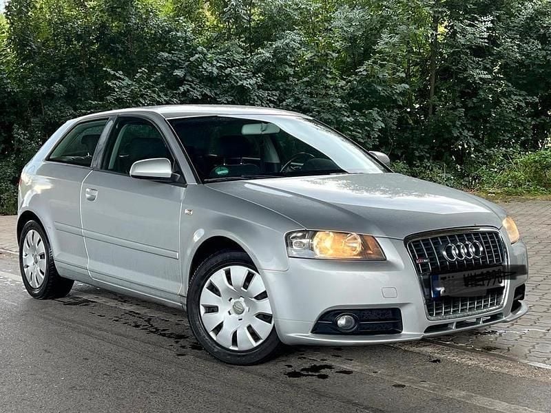 Gebraucht Audi A3 125 PS (91 kW) 2006 Silber Kleinwagen